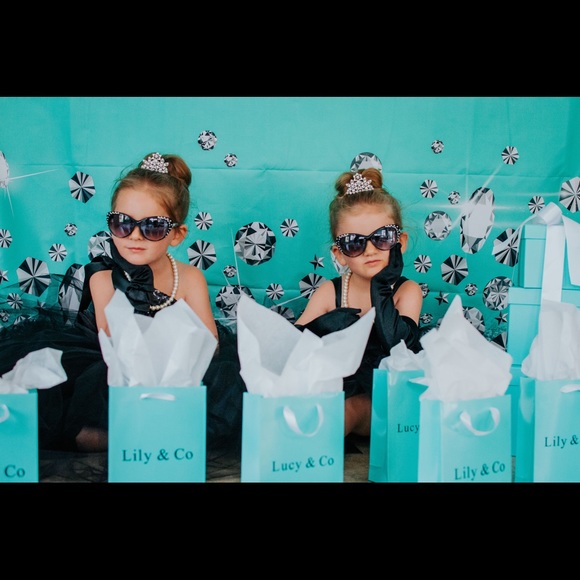 Meet your Posher, Joanne - Picture 2 of 3